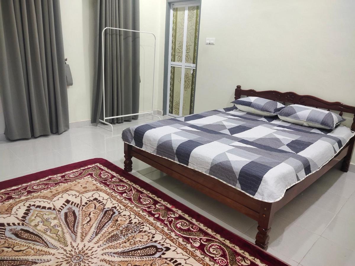 Homestay Yasmeen Marang Exterior photo