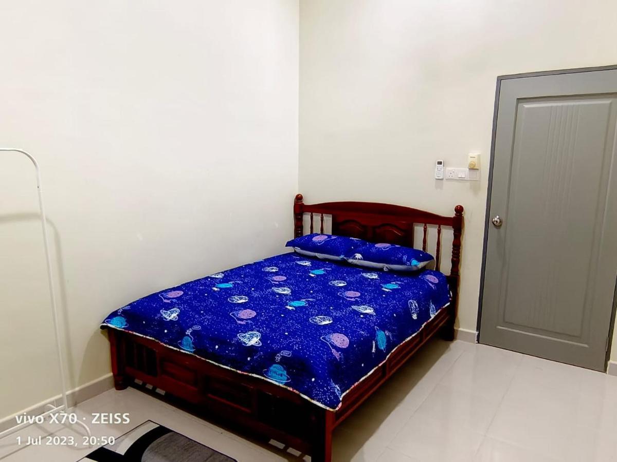 Homestay Yasmeen Marang Exterior photo